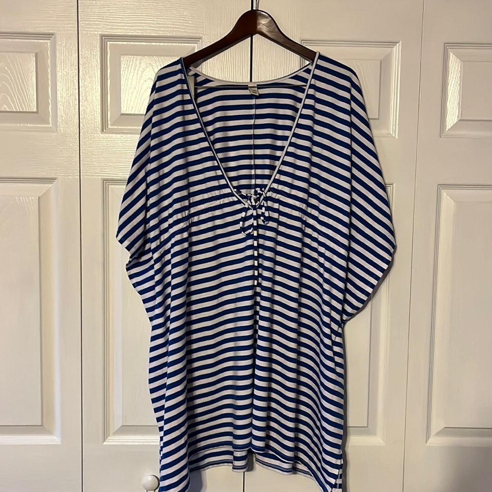 Old Navy beach cover